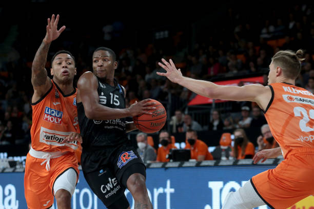 高薪且占用 高薪且占用