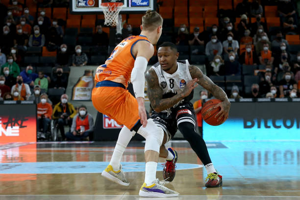 成为焦点 成为焦点